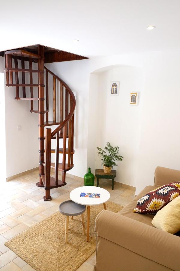 Proa D'Alfama Guest House Lisbon Exterior photo