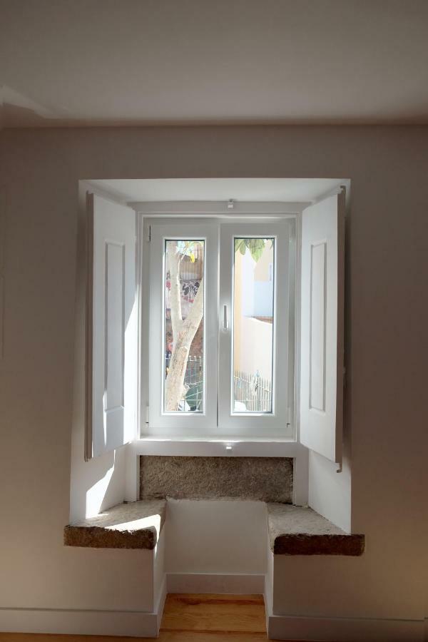Proa D'Alfama Guest House Lisbon Exterior photo